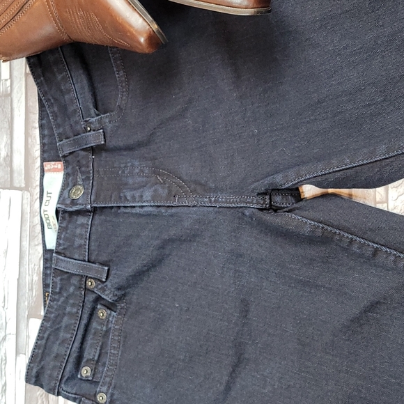 LEVI'S 515 BLACK BOOTCUT JEANS - Picture 2 of 12